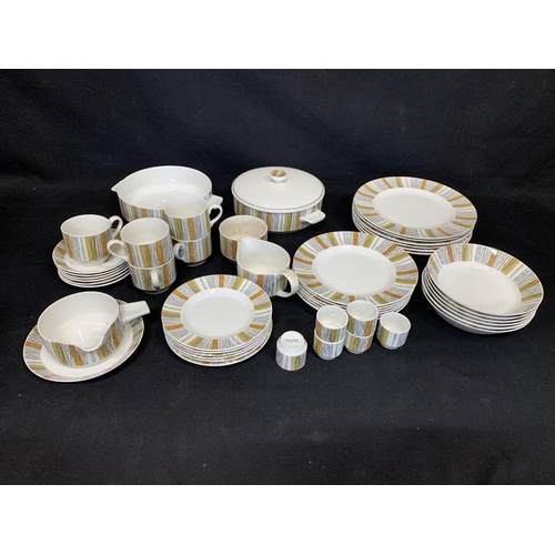 990 - 1960's Midwinter Sienna dinner service, approx 46 pieces (2)