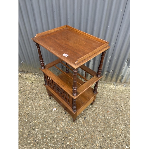 135 - A victorian mahogany whatnot stand  58x40x90