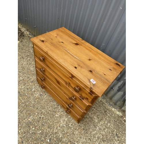 159 - Solid pine chest of drawers 77x40x 70