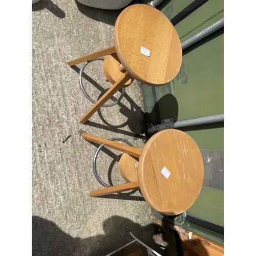 300 - Two pine swivel adjust stools