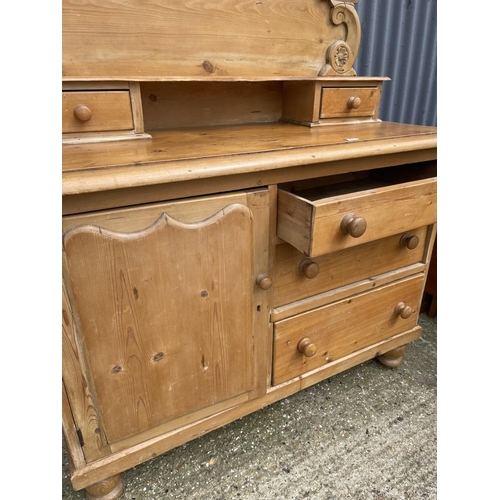 28 - A country pine chiffonier sideboard 124cm wide