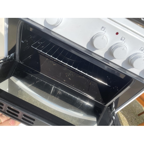 41 - An electric oven