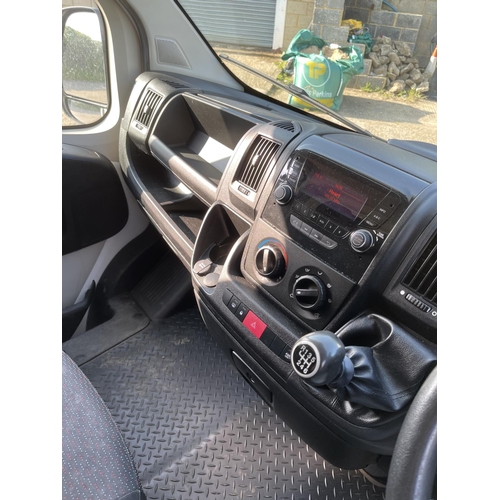 450 - BX67 HBO -2017  Peugeot Boxer Luton van, fitted with del slim jim tail lift. 106,000 Miles.  MOT - 0... 