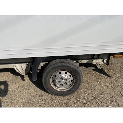 450 - BX67 HBO -2017  Peugeot Boxer Luton van, fitted with del slim jim tail lift. 106,000 Miles.  MOT - 0... 