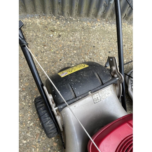 80 - Honda IZY lawn mower (handle bolts missing)