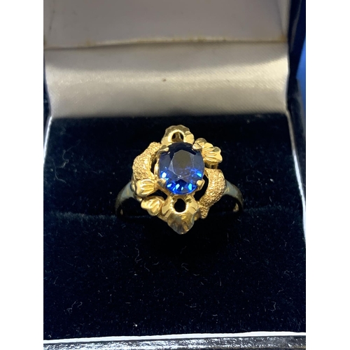 22ct Gold ornately mounted blue stone Ring, marked 916, gross weight 4