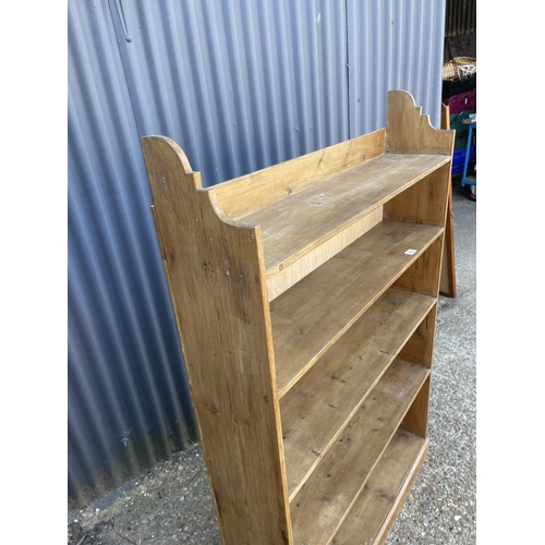 22 - A farmhouse style pine open bookcase 99x 22x150