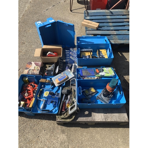 466 - Electrical and hand tools in 4 blue plastic cases