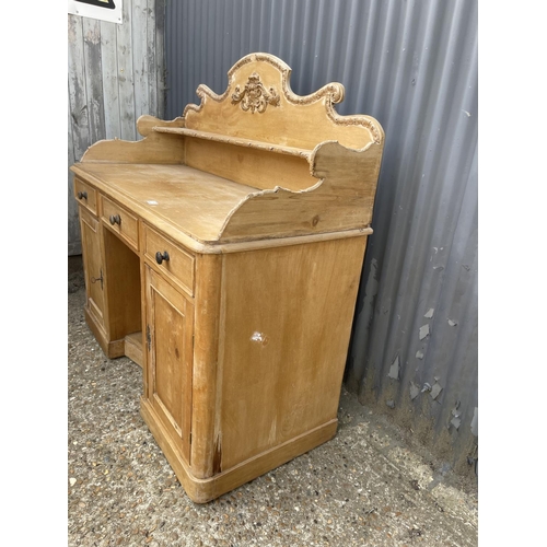 1 - A continental pine washstand / sideboard 127x53x115