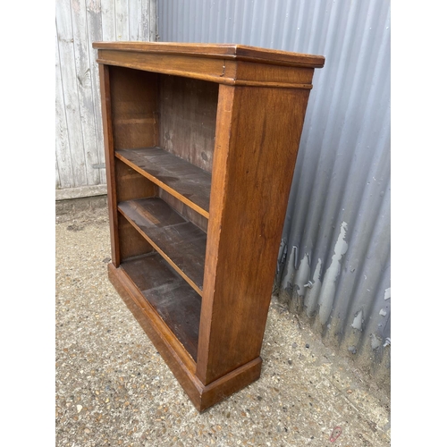 140 - A victorian open front bookcase with adjustable shelves 90x 27x111