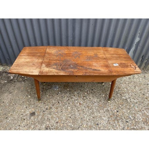 196 - An oriental hardwood canteen box with cutlery