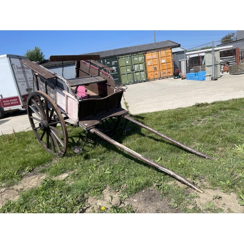 363 - A large horse cart for restoration