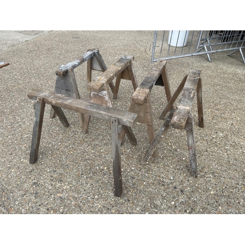 401 - Five wooden saw horses