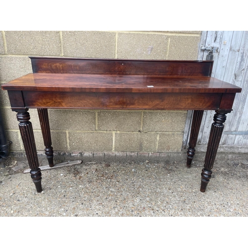 74 - A victorian mahogany serving table 150x47x 90