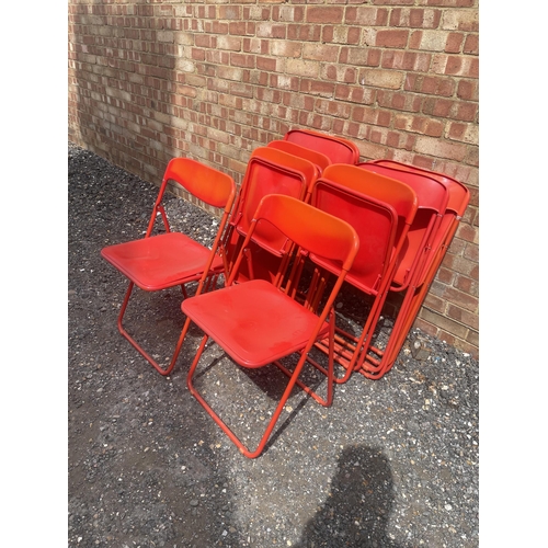 41 - 10 red folding chairs