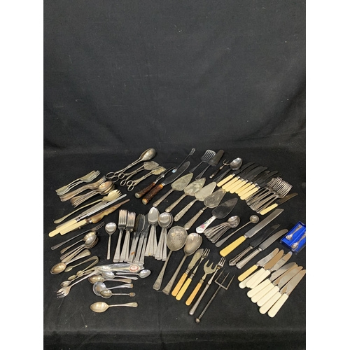 789 - Collection of cutlery and servers