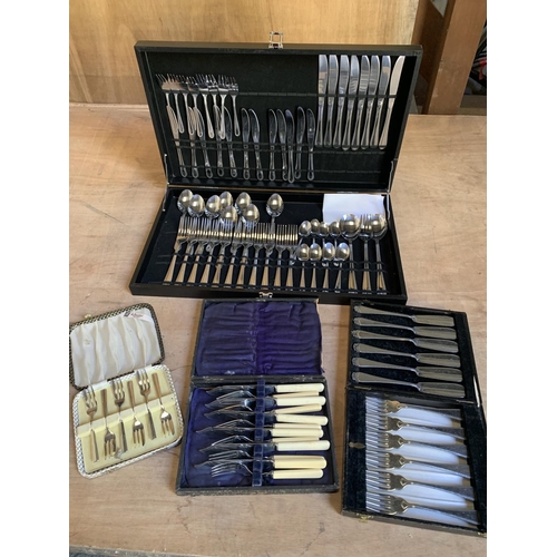 1078 - Four cased cutlery sets