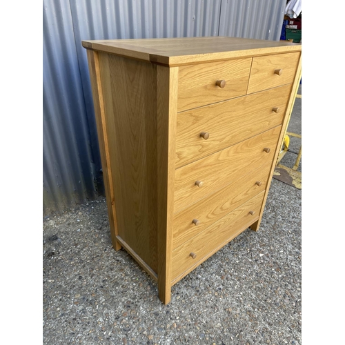 168 - A modern light oak chest of drawers 80x48 x107