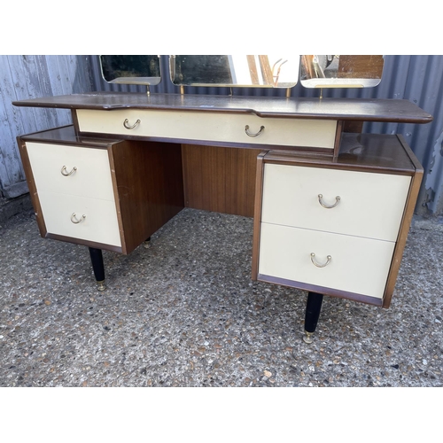 176 - A retro g plan dressing table