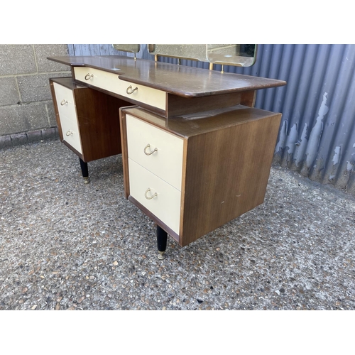 176 - A retro g plan dressing table