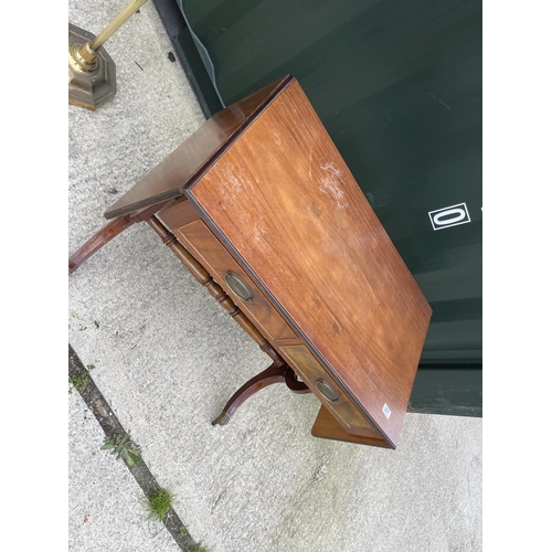 301 - A reproduction mahogany sofa table