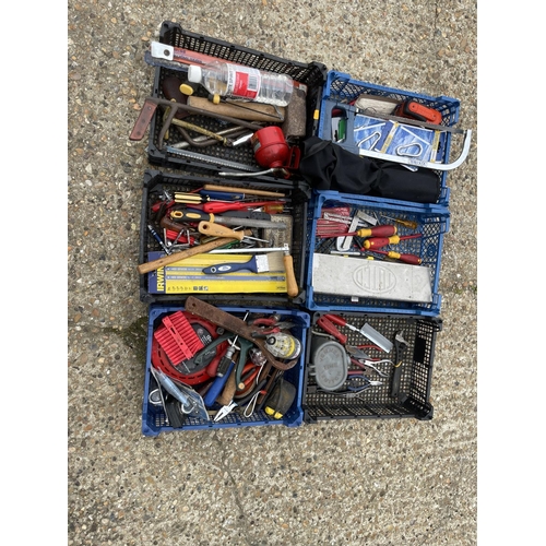 417 - 6 Trays of pliers and tools