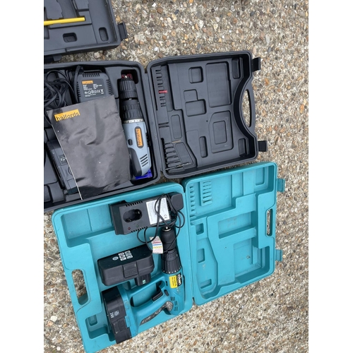 420 - 2 Cased drills, tool kit and bag of cordless tools