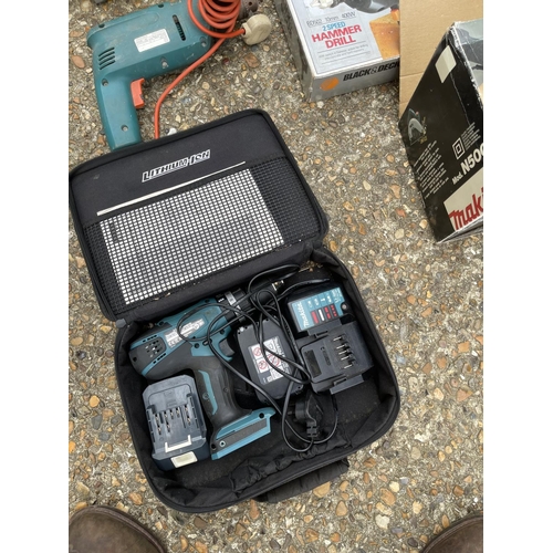 430 - Makita cordless drill, makita saw, JCB grinder, 4 black and decker tools, bit set and screws