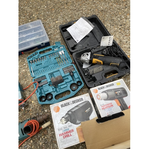 430 - Makita cordless drill, makita saw, JCB grinder, 4 black and decker tools, bit set and screws