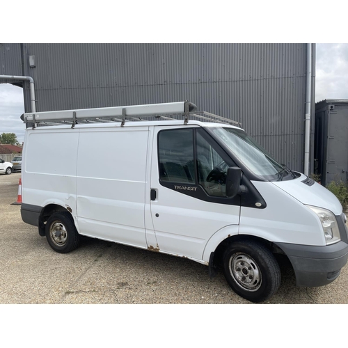 449 - YE61 NYW Ford Transit T280 - 155,000 Miles. MOT: 26.04.2024. 2 Owners from new, full service history... 