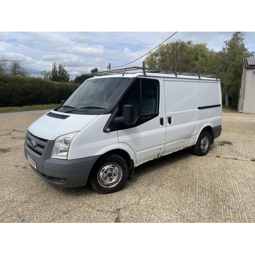 449 - YE61 NYW Ford Transit T280 - 155,000 Miles. MOT: 26.04.2024. 2 Owners from new, full service history... 