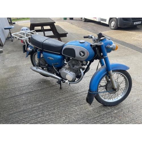 450 - HKP 388N - Honda CD 175, first registered 1/4/75. One registered keeper from new, now SORN,V5 presen... 