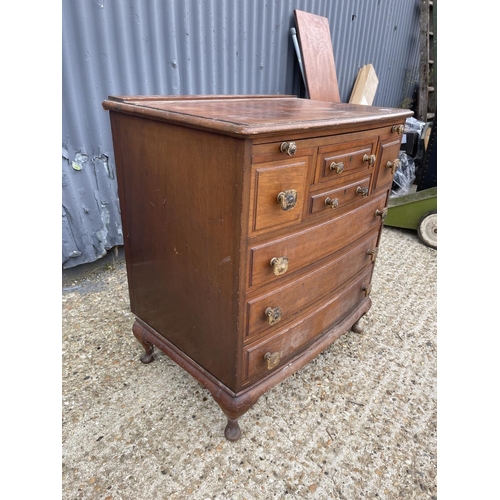 86 - A hardwood batchelors chest of drawers