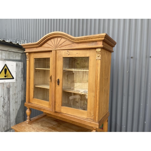 191 - CONTINENTAL PINE BOOKCASE CUPBOARD WITH TILED SECTION