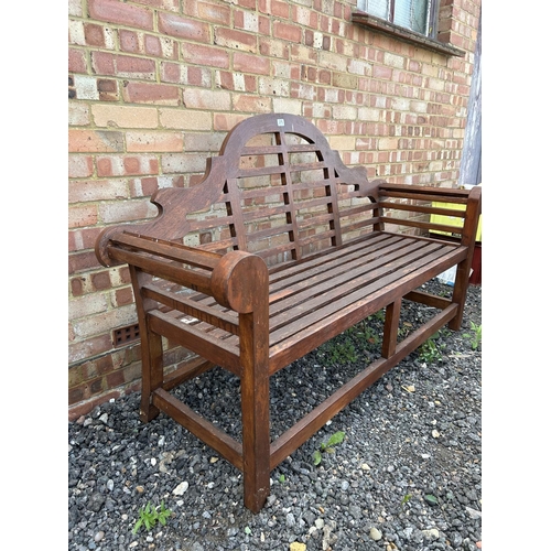 275 - A hardwood LUTYENS STYLE garden bench seat 162c, wide