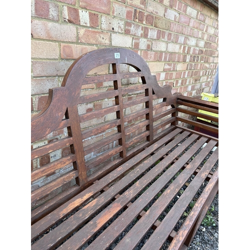 275 - A hardwood LUTYENS STYLE garden bench seat 162c, wide