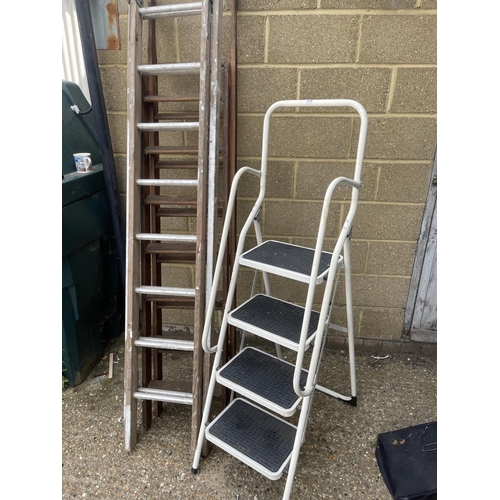 419 - Step ladder and two wooden extending ladders