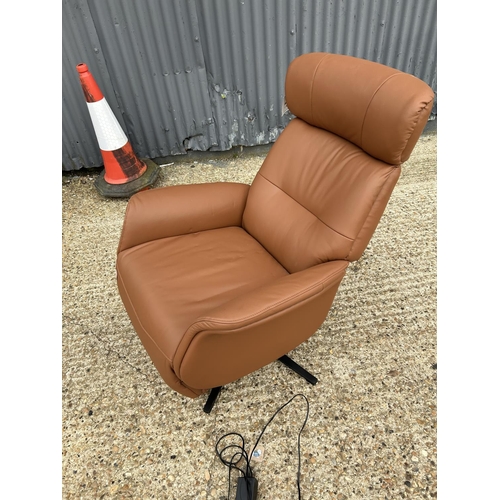 188 - A stylish modern tan brown electric reclining chair