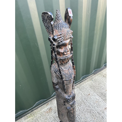 345 - A carved African statue 135cm