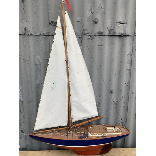 465D - Sophie' vintage radio control model yacht with fibre glass hull,  height 114 x length 77 cms, good d... 