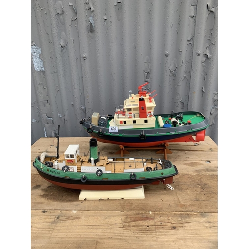 465G - Radio control plastic model frigate length 58 cms  and plastic radio control model steamer length 52... 