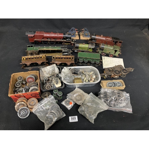 869 - O Gauge Locos, tenders, carriages and spares