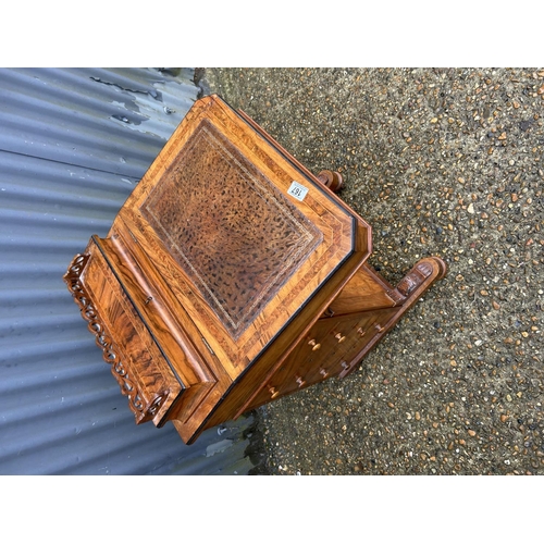 167 - A late Victorian mahogany and inlaid davenport desk with four drawers and four dummy drawers, brown ... 