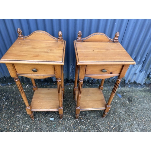 206 - A pair of pine single drawer side tables