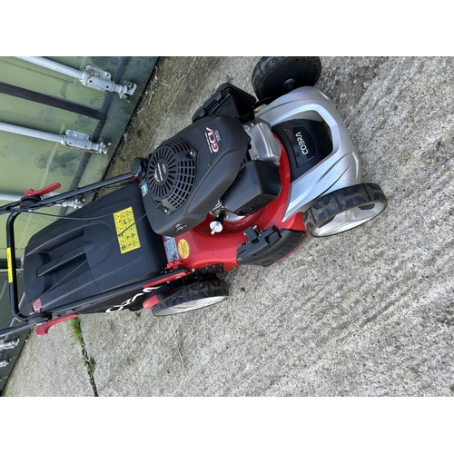 327 - A cobra rotary lawn mower with Honda gcv 160 engine