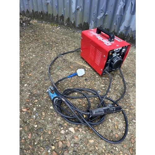 406 - Clarke ARC WELDER