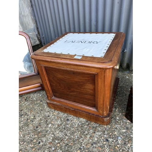 10 - A victorian swing mirror, laundry box and laquered  box