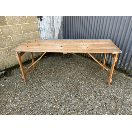 152 - Vintage style pine folding tressle table