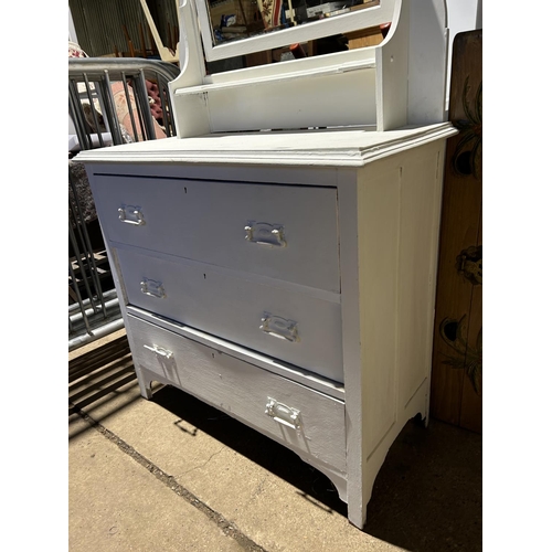 350d - A white painted dressing table