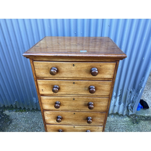 55 - A tall slim victorian mahogany chest of seven drawers 60x44x140